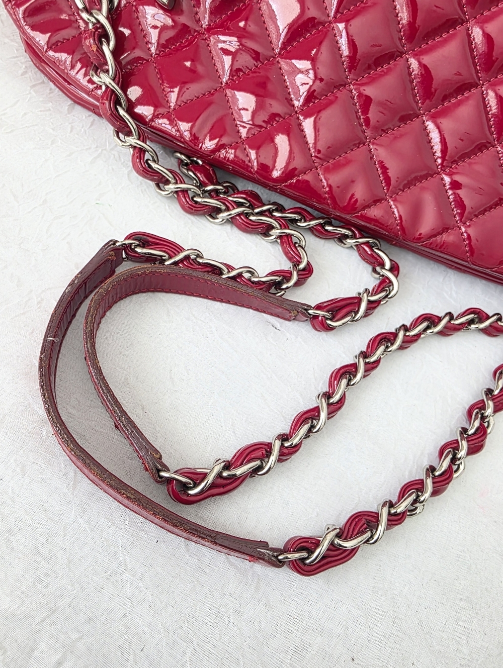 Auth Chanel Mademoiselle XXL Bowling Quilted Patent Leather Bag - Picture 12 of 15